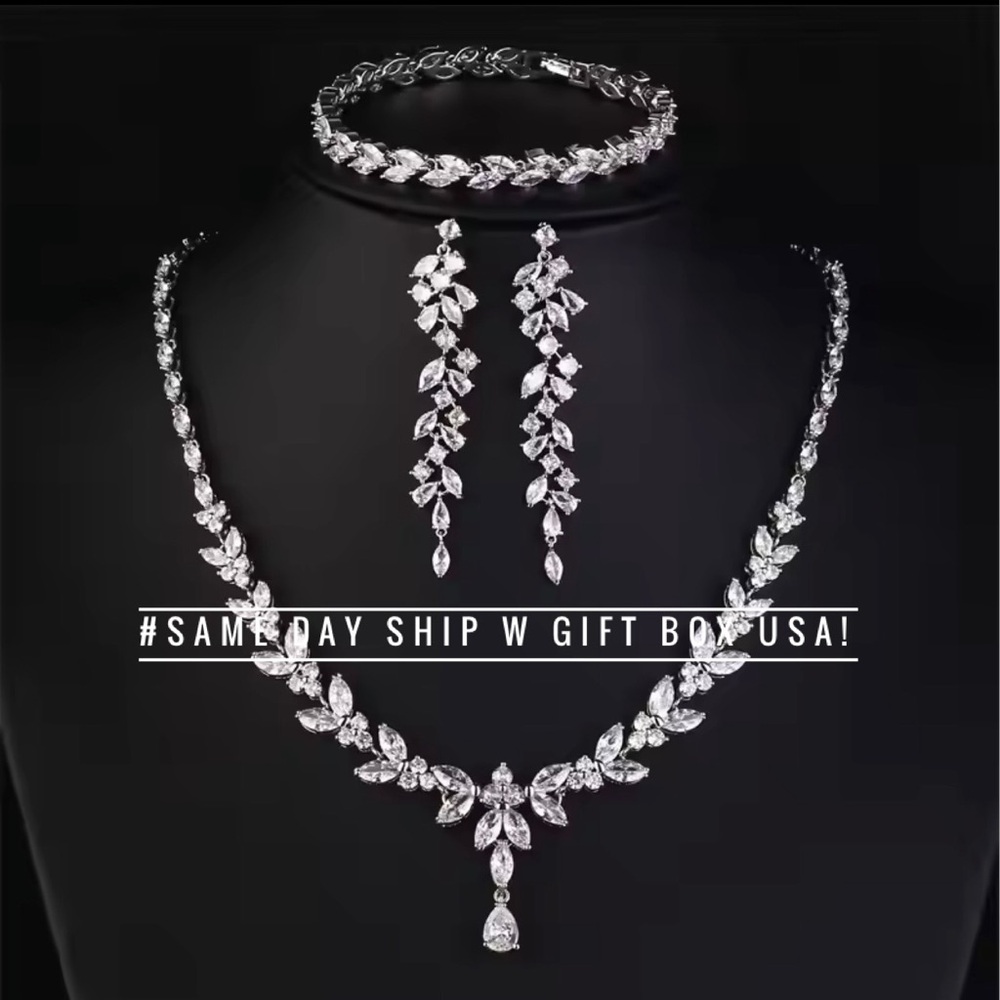 Silver Crystal Rhinestone Necklace Earrings Bracelet Wedding Bridal Jewelry Set